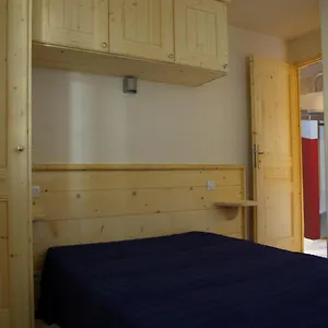 Appartement Ressachaux Centre 2 à 4 Pers Calme Vue Jardin Parking, Morzine